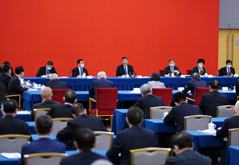 習近平看望參加政協會議的經濟界委員